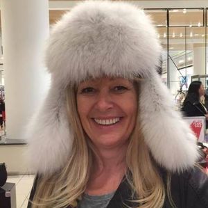 Meet your Posher, Elena